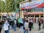 HMI-Cabang-Enrekang-Demo-Mako-Polres-Enrekang-JlPoros-Sultan-Hasanuddin-No40.jpg