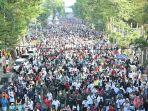 Jalan-sehat-HUT-Sulsel-di-Jl-Jenderal-Sudirman-pada-Minggu-13102024.jpg
