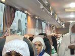 Jamaah-haji-embarkasi-Makassar-dari-Kloter-UPG-14.jpg
