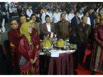 KPU-Makassar-memggelar-peluncuran-pemilihan-wali-kota-dan-wakil-wali-kota-Makassar-1.jpg<pf>KPU-Kota-Makassar-menggelar-peluncuran-pemilihan-wali-kota-dan-wakil-wali-kota-Makassar-2.jpg<pf>KPU-Kota-Makassar-memggelar-peluncuran-pemilihan-wali-kota-dan-wakil-wali-kota-Makassar-3.jpg<pf>KPU-Kota-Makassar-memggelar-peluncuran-pemilihan-wali-kota-dan-wakil-wali-kota-Makassar-4.jpg