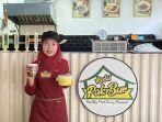 Karyawan-Kedai-Pak-Bur.jpg