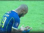 Kekecewaan-Striker-Persib-Bandung-David-da-Silva.jpg