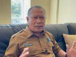 Kepala-BKPSDMD-Makassar-Akhmad-Namsumvv.jpg