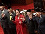 Ketua-DPR-RI-periode-2024-2029-Puan-Maharani-tengah-mengangkat-palu.jpg