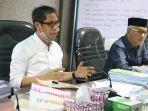 Ketua-Komisi-A-DPRD-Sulsel-Selle-KS-Dalle-meminta-edaran-wajib-vaksinasi-booster.jpg