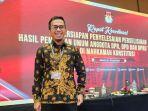 Komisioner-KPU-Wajo-Nasaruddin-Zailani-gtt.jpg