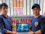 Komunitas-AAT-Terima-Laptop-dari-Eva.jpg
