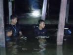 Kondisi-banjir-di-Kabupaten-Barru-saat-menggenangi-rumah-warga.jpg