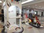 Kotak-undian-dan-display-hadiah-program-BINA-Diskon-di-lobi-MaRI.jpg
