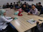 Mahasiswa-jurusan-KPI-STAIN-Majene-berkunjung-ke-Tribun-Timur-Kamis-2262023.jpg