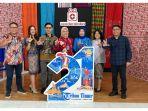 Manajemen-Bank-Mandiri-Regional-XSulawesi-Maluku-berfoto-bersama.jpg