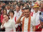 Massa-pendukung-mengantar-bakal-calon-wakil-bupati-Dominikus-A-Rangga.jpg