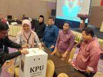 Momen-penetapan-ini-diumumkan-dalam-rapat-pleno-999.jpg