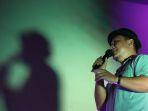 Music-showcase-bertajuk-Live-from-The-Arcade-yang-diselenggarakan-oleh-Mal-Ratu-Indah.jpg<pf>Music-showcase-bertajuk-Live-from-The-Arcade-yang-diselenggarakan-oleh-Mal-Ratu-Indah1.jpg<pf>Music-showcase-bertajuk-Live-from-The-Arcade-yang-diselenggarakan-oleh-Mal-Ratu-Indah2.jpg