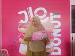 Owner-Jlo-Donuts-Ana000.jpg