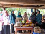 PKK-Gowa-Lakukan-Pemberian-Makanan-Tambahan-Bagi-Balita-di-Kecamatan-Manuju.jpg