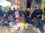 Panwaslu-Marioriawa-bagikan-sembako-kepada-warga-kurang-mampu-4.jpg