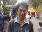 Papak-Jein-warga-yang-menolong-korban-kebakaran-diLembang-Sangbua-Toraja-Utara.jpg