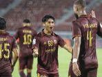 Para-pemain-PSM-Makassar-merayakan-gol-saat-menghadapi-Hougang-United-pada.jpg
