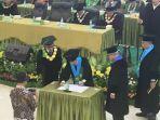 Pengukuhan-Prof-Abdul-Rauf-Prof-Danial-dan-Prof-Rustam-di-Auditorium-Al-Jibra.jpg