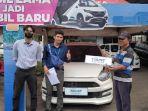 Penyerahan-kendaraan-Toyota-Trust-ke-pelanggan-beberapa-waktu-lalu-j.jpg