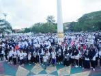 Peserta-jalan-santai-HUT-ke-355-Sulsel-di-Lapangan-Merdeka-Watampone.jpg