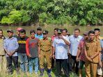 Pj-Gubernur-Sulsel-Bahtiar-saat-berada-di-Desa-Mattampa-Walie.jpg
