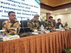 Plh-Sekda-Sulsel-Muh-Arsjad-saat-ikut-dalam-RUPS-LB-PT-Bank-Sulselbar-beberapa-waktu-lalu.jpg