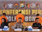 Polres-Bone-saat-menggelar-konferensi-pers-terkait-penangkapan-pelaku.jpg