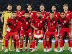 Potret-sesi-foto-bersama-Timnas-Indonesia-jelang-kontra-Bahrain.jpg