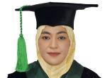 Prof-apt-Aktsar-Rosdiana-Ahmad-SFarm-MFarm-PhD.jpg