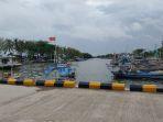 Puluhan-kapal-nelayan-di-Dermaga-Bentenge-Bulukumba.jpg