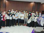 Puluhan-tenaga-kesehatan-non-ASN-mendatangi-kantor-Dinkes.jpg