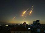 RUDAL-IRAN-Penampakan-rudal-rudal-Iran-di-langit-Tel-Aviv-Israel-pada-Sabtu-1462025.jpg