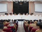 Rapat-koordinasi-persiapan-pemilihan-pilkada-serentak-2024-dhuuu.jpg