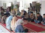 Ritual-Appasili-di-Appasili-di-gedung-baru-PKK-Dekranasda-dan-UKM.jpg