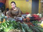 Salah-satu-pedagang-di-Pasar-Lakessi-Lisna.jpg