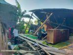 Satu-unit-rumah-panggung-milik-seorang-Janda-di-Wajo-tiba-tiba-roboh-Jumat-8923.jpg