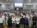 Sejumlah-dokter-dan-tenaga-kesehatan-berkumpul-di-Kampus-Unhas-Selasa-1842023-sore.jpg