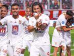 Selebrasi-para-pemain-Malut-United-pada-kompetisi-Liga-1-20242025.jpg