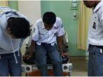 Seorang-siswa-SMAN-17-Bulukumba-Sulawesi-Selatan-dibusur-oleh-temannya-sendiri-bikin-heboh.jpg