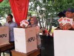 Simulasi-pemilu-yang-dilakukan-KPU-Makassar-di-lapangan-BTN-Agraria.jpg