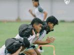 Skuad-PSM-Makassar-saat-latihan-di-Stadion-Kalegowa090909.jpg