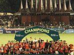 Skuad-Semen-Padang-FC-usai-laga-final-Liga-2-kontra-PSBS-Biak-di-Stadion-Haji-Agus-Salim.jpg