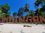 Suasana-liburan-akhir-pekan-di-Pulau-Dutungan-di-Desa-Cilellang-Kecamatan-Mallusetasi.jpg
