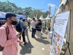 Suasana-pelamar-kerja-berburu-2500-kuota-di-Job-Fair20121.jpg