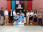 TAMU-TRIBUN-TIMUR-Manajemen-MaxOne-Hotel-Resort-Makassar-berfoto.jpg