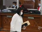 Terdakwa-kasus-pembunuhan-Brigadir-J-Putri-Candrawathi-tiba-di-ruang.jpg