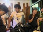 Tim-Buser-Sat-Reskrim-Polres-Sinjai-periksa-motor-curian-MA.jpg