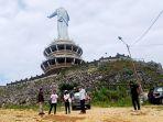 Tim-Disbudpar-Sulsel-berkunjung-ke-Obyek-Wisata-Burake-jelang-event-Toraja-Carnaval.jpg